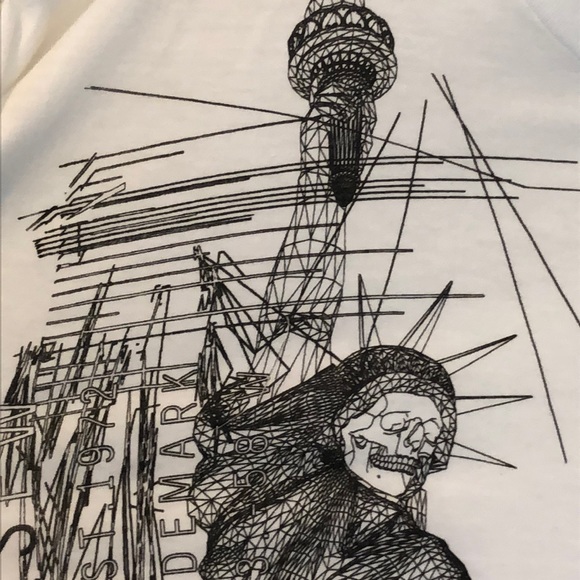 Marc Ecko Graphic Tee - Picture 4 of 6